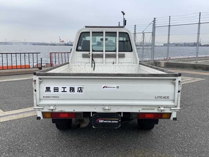TOWNACE TRUCK