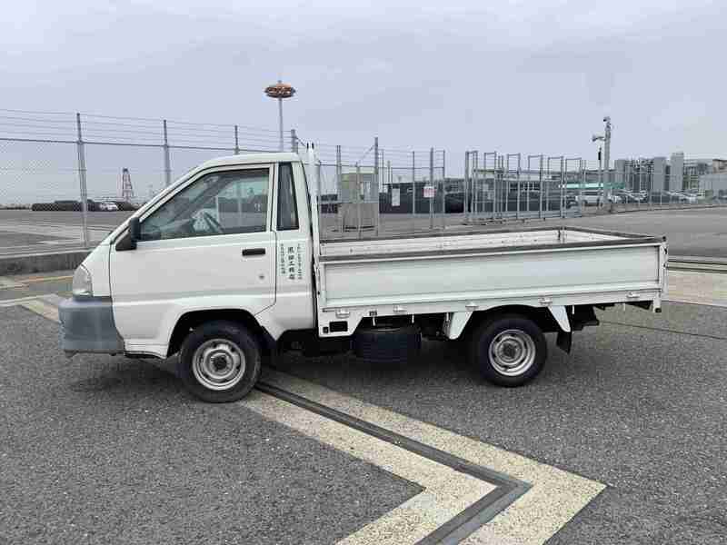 TOWNACE TRUCK