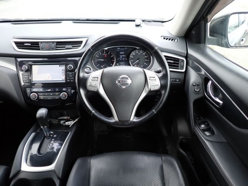 X-TRAIL