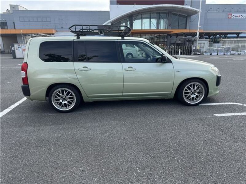 SUCCEED VAN