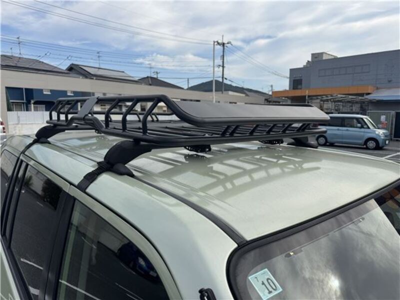 SUCCEED VAN