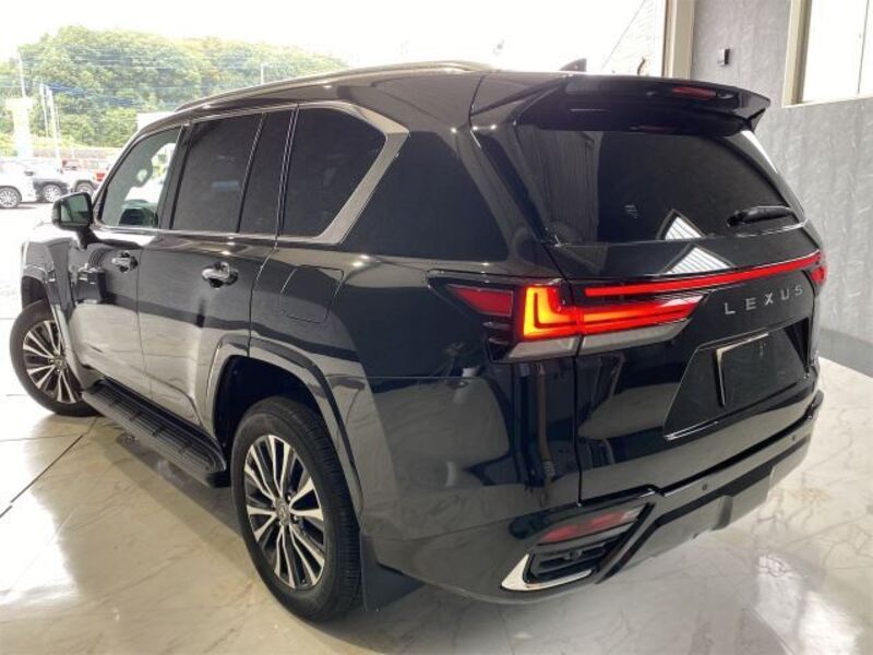 LX