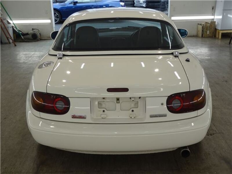 EUNOS ROADSTER