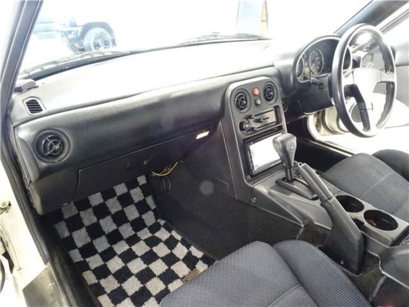 EUNOS ROADSTER