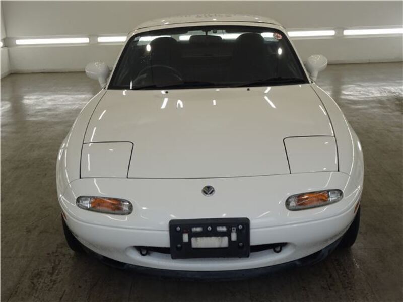 EUNOS ROADSTER