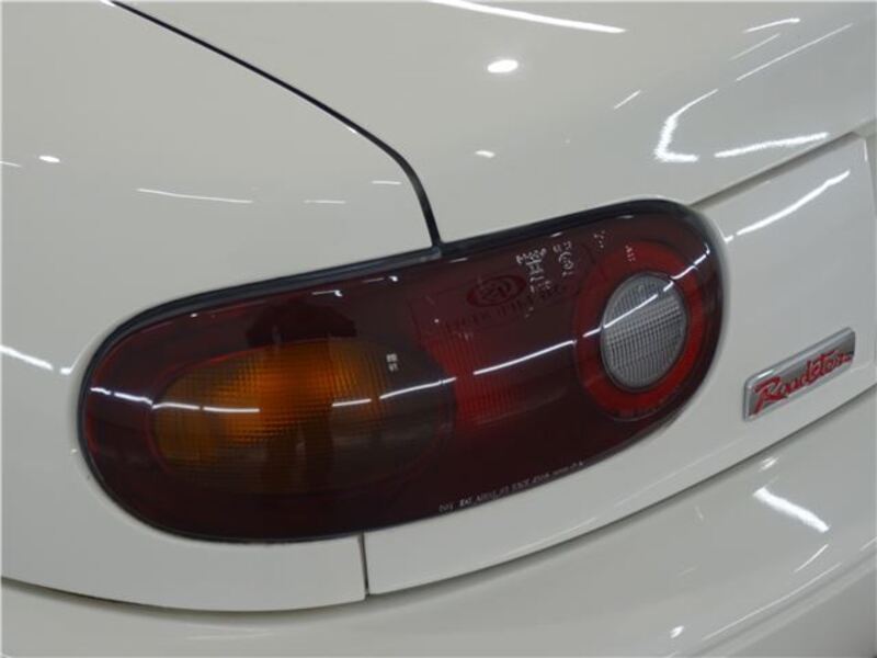 EUNOS ROADSTER
