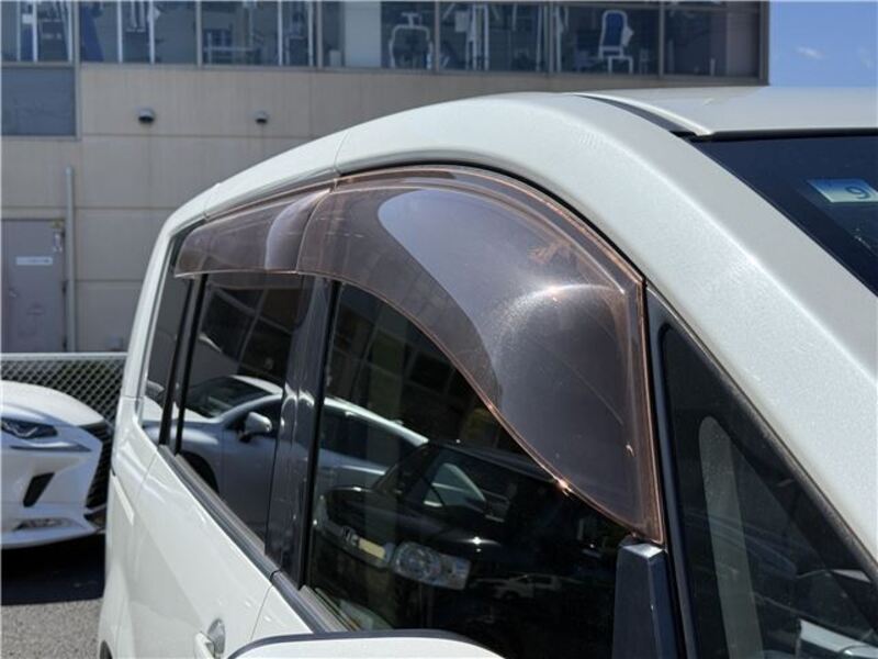 DELICA D5