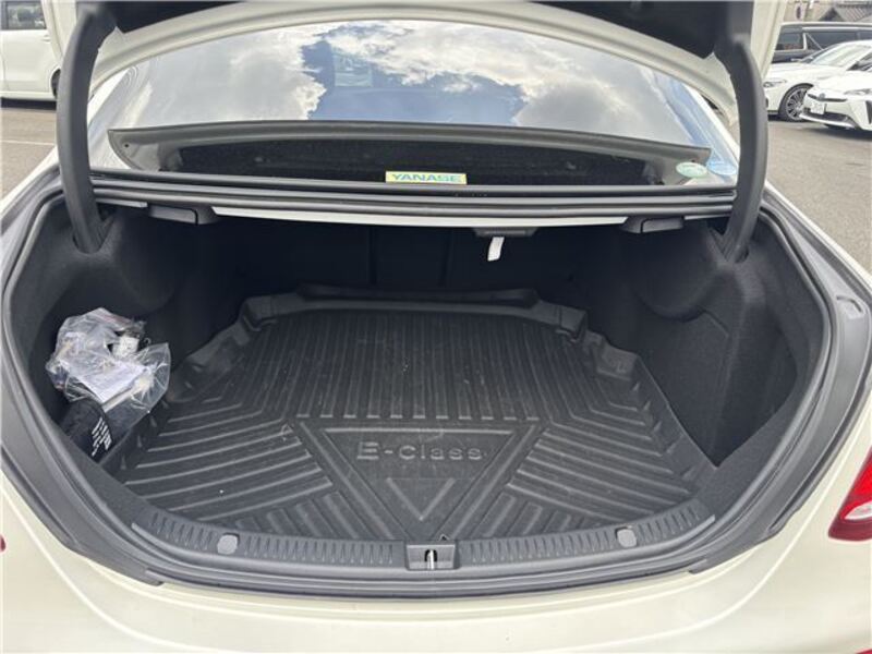 E-CLASS