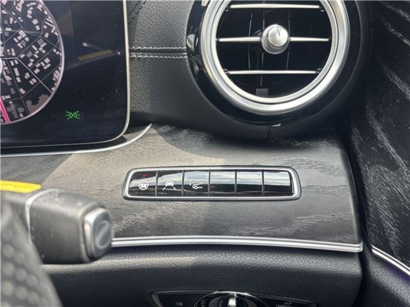 E-CLASS
