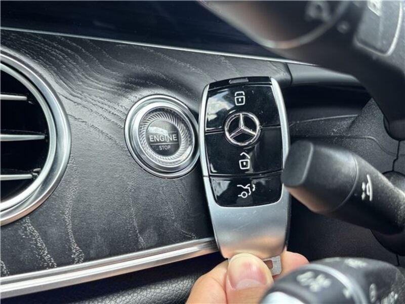 E-CLASS
