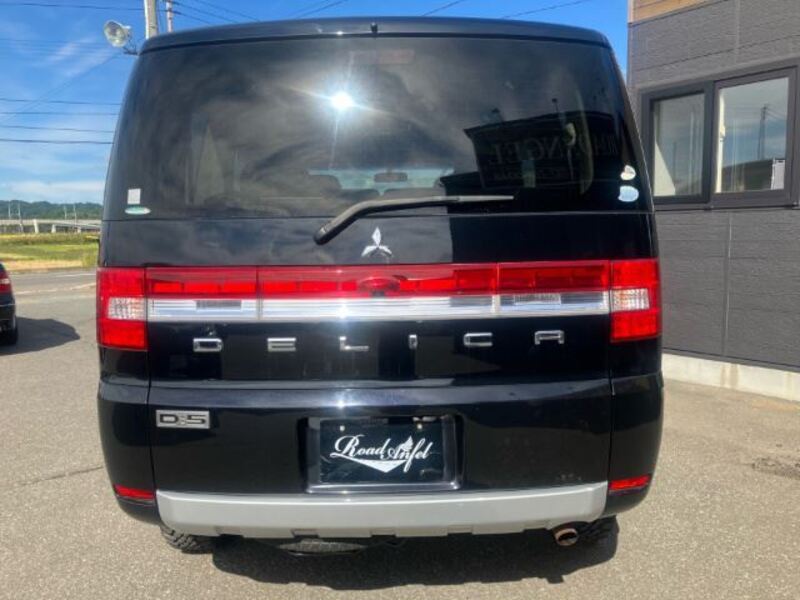 DELICA D5