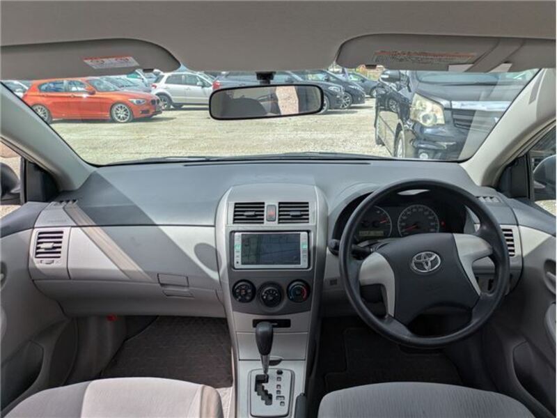 COROLLA AXIO