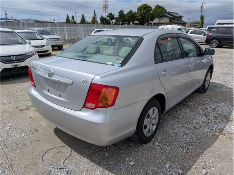 COROLLA AXIO