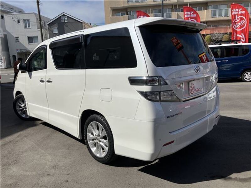 VELLFIRE
