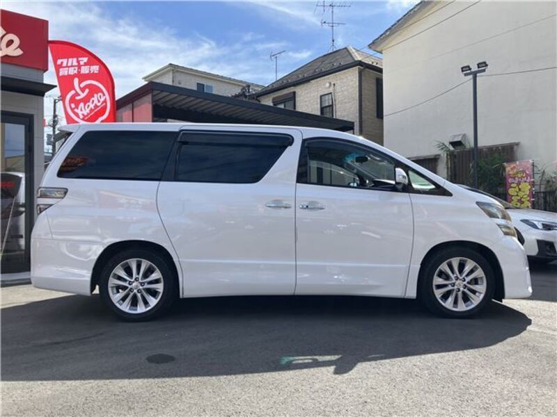 VELLFIRE