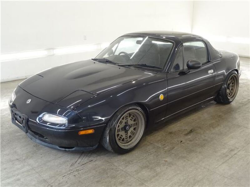 EUNOS ROADSTER