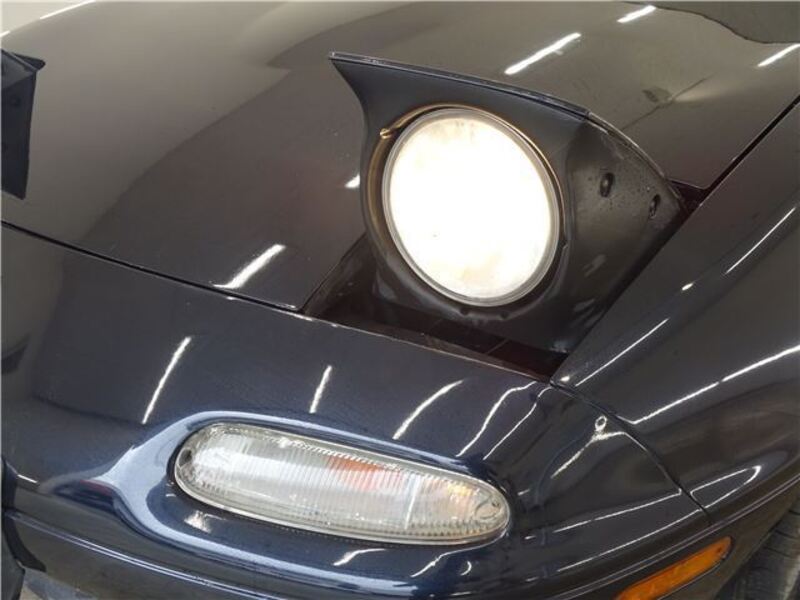 EUNOS ROADSTER