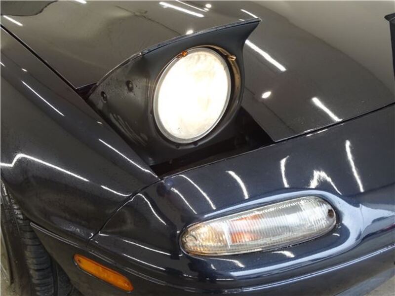 EUNOS ROADSTER