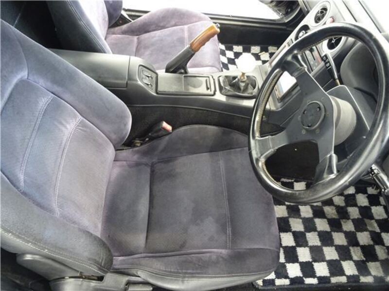 EUNOS ROADSTER