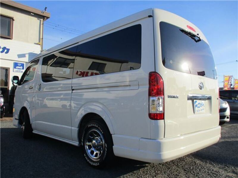 HIACE