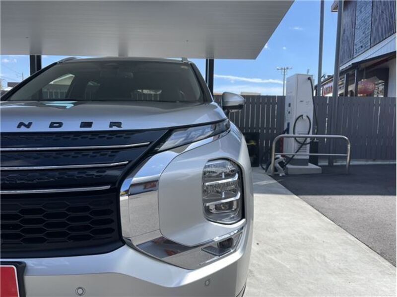 OUTLANDER PHEV