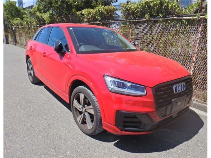 AUDI Q2