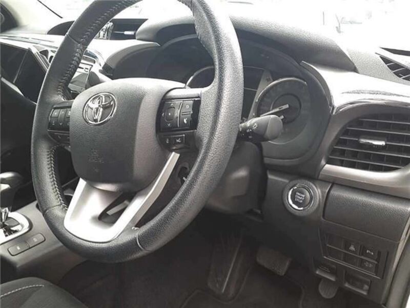 HILUX