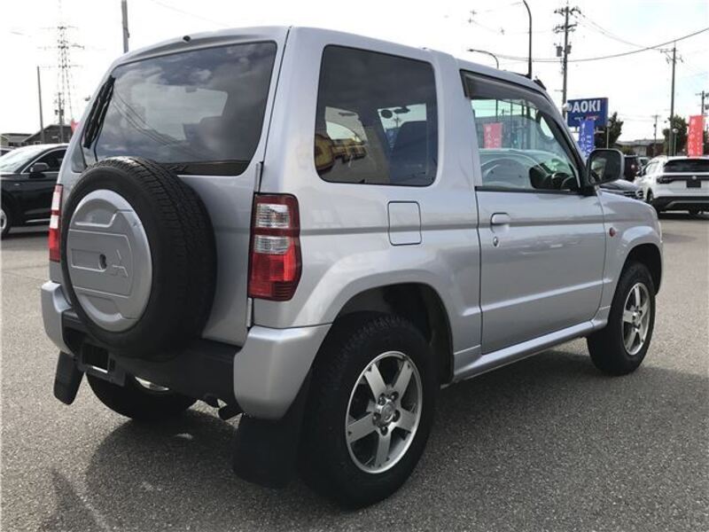 PAJERO MINI