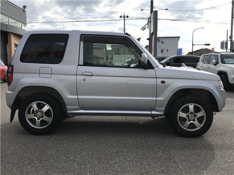 PAJERO MINI