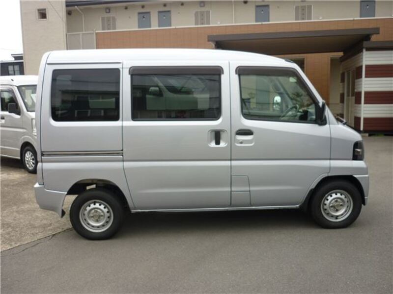 CLIPPER VAN
