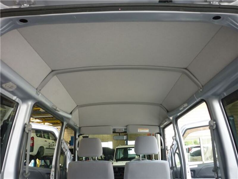 CLIPPER VAN