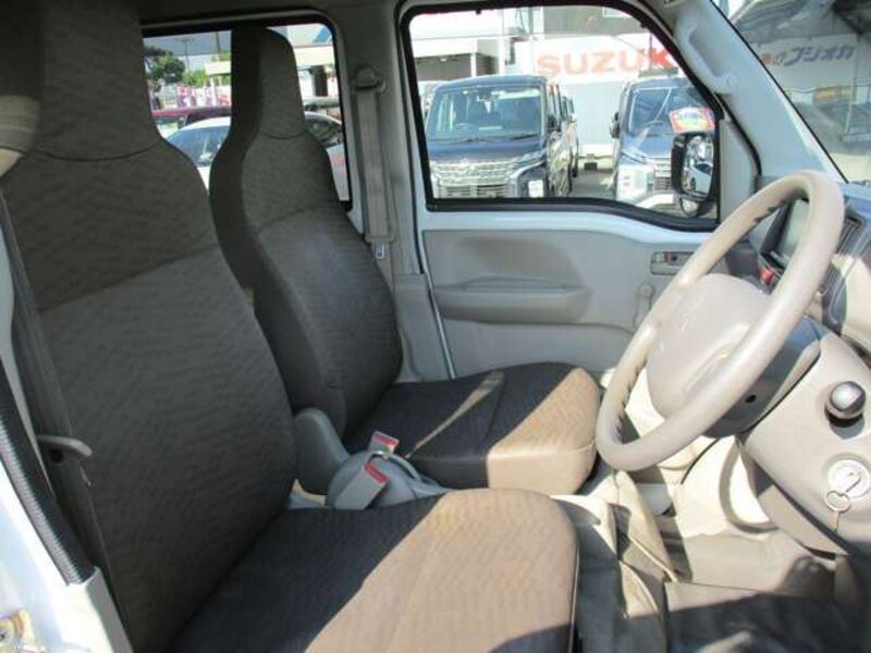 MINICAB VAN