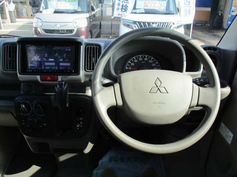 MINICAB VAN