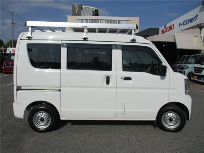 MINICAB VAN
