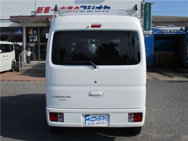 MINICAB VAN