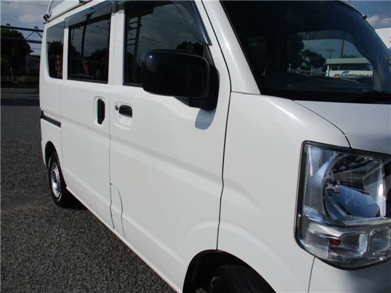 MINICAB VAN