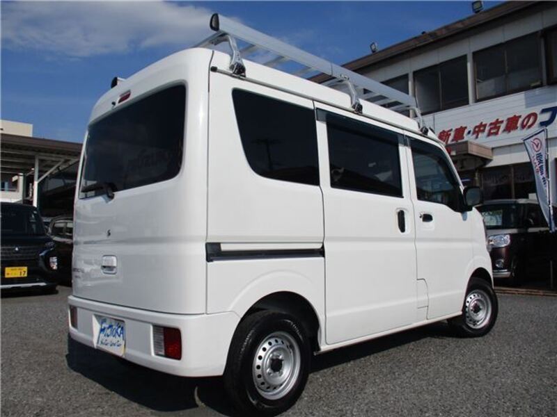 MINICAB VAN