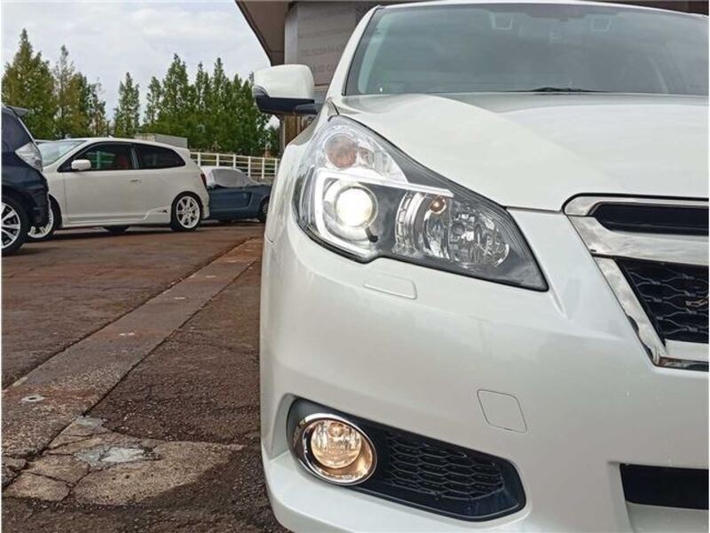 LEGACY B4