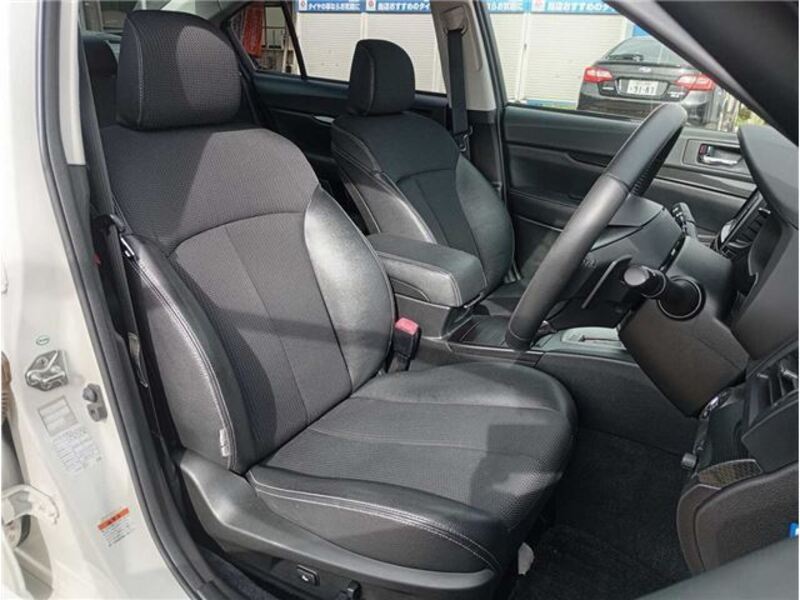 LEGACY B4