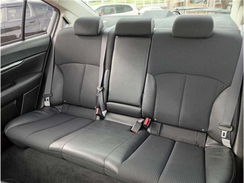 LEGACY B4