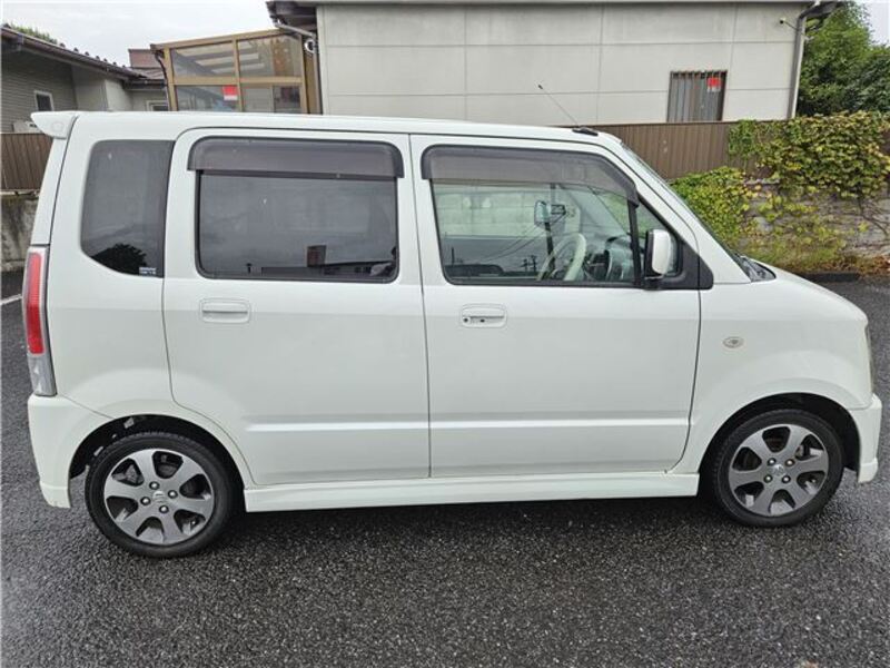 WAGON R