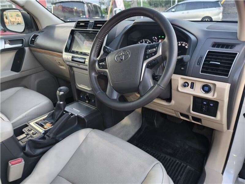 LAND CRUISER PRADO