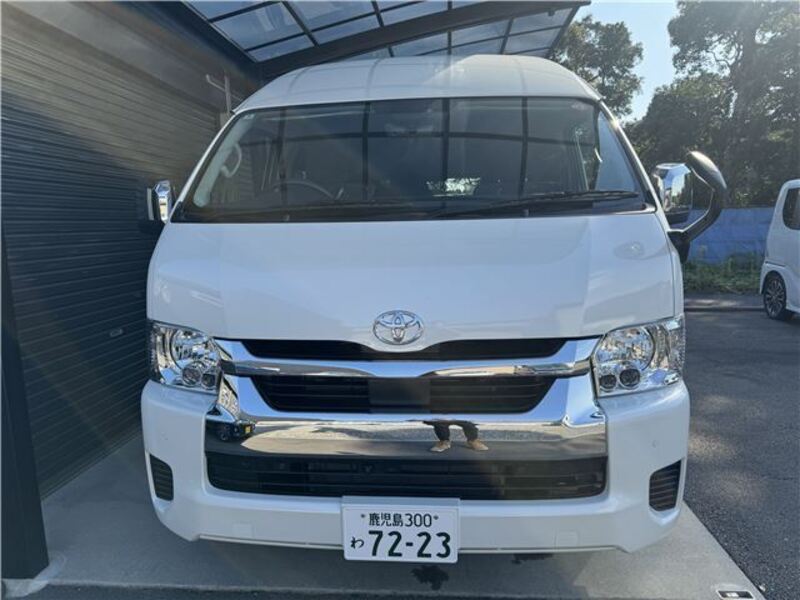 HIACE