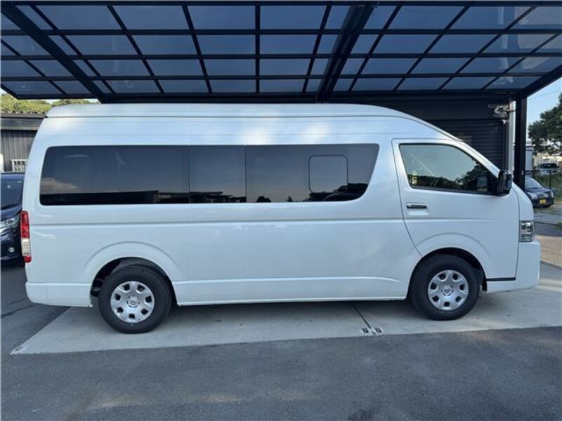HIACE