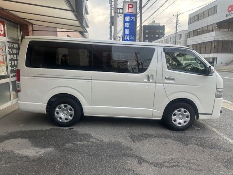 HIACE