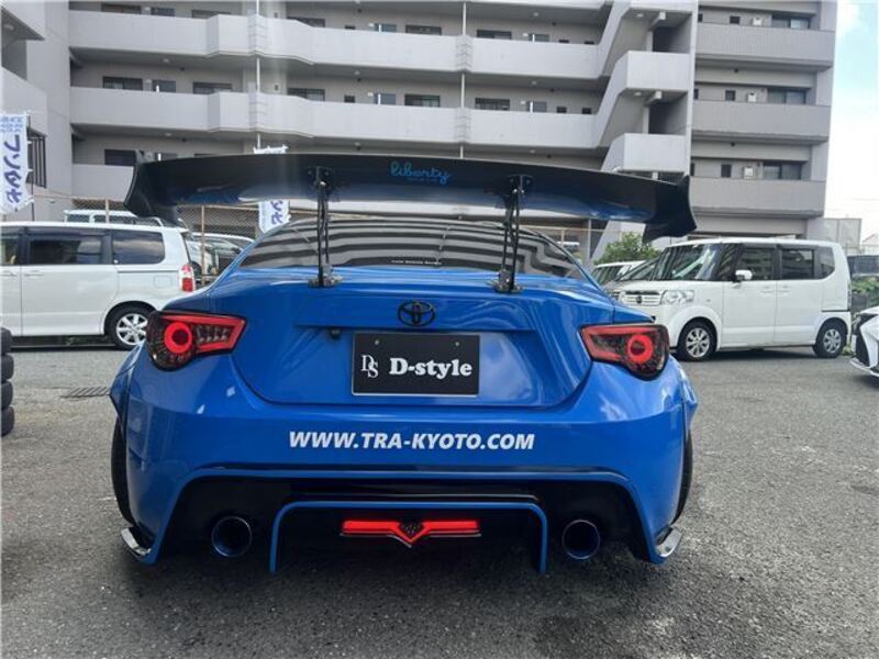 86
