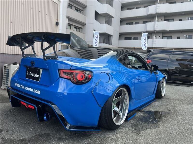 86