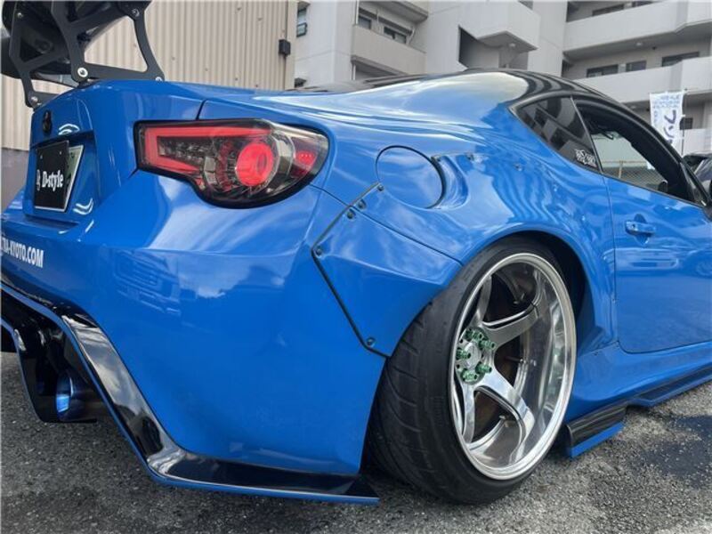 86