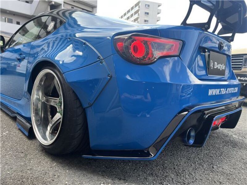 86