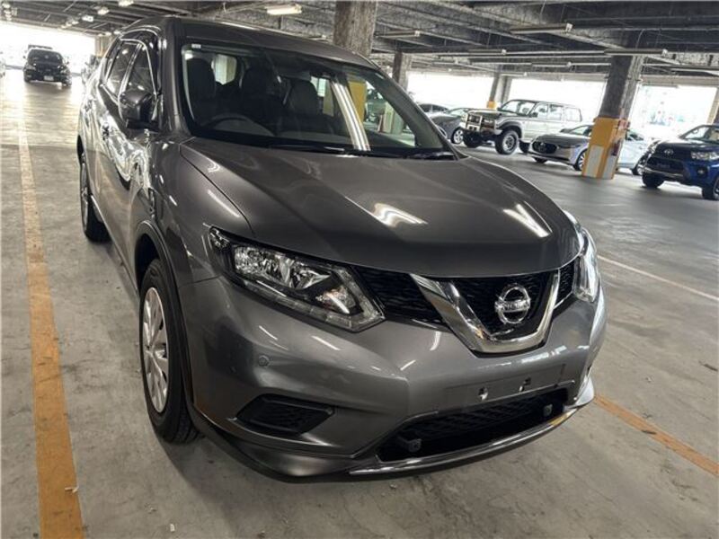 X-TRAIL